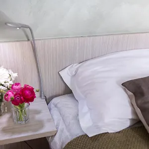 4* Hotel Dharma Boutique &