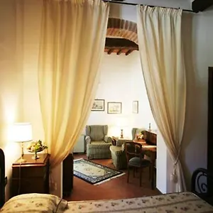 **** Aparthotel Relais Petrischio Italia